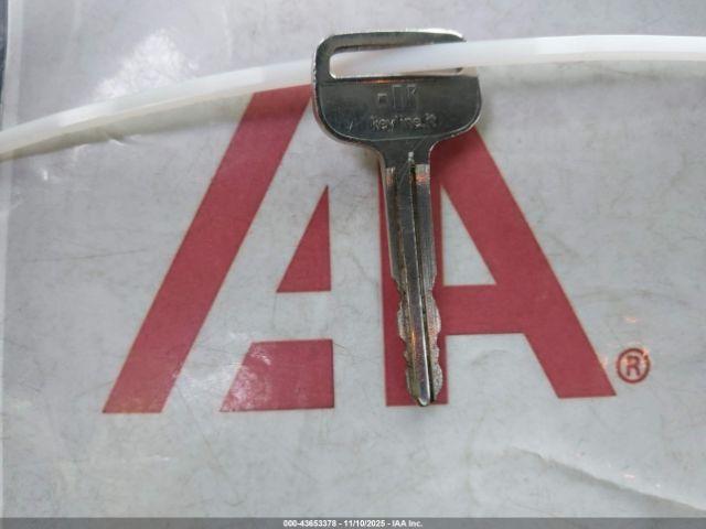 Toyota Tacoma Image 13