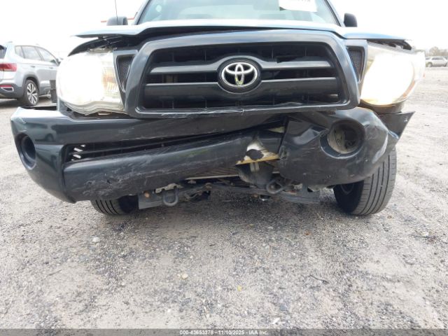 Toyota Tacoma Image 10