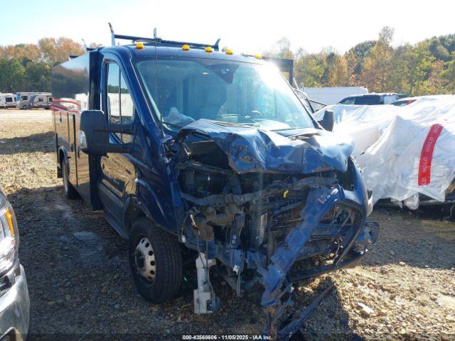  Salvage Ford Transit