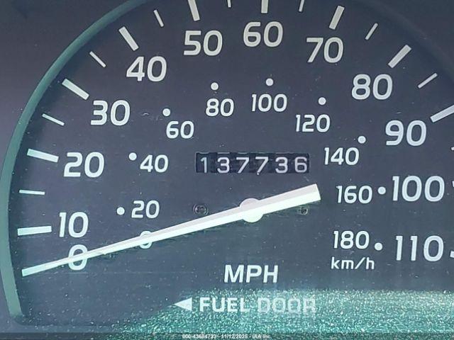 Toyota Tacoma Prerunner V6 Image 3