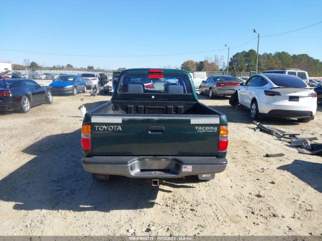 Toyota Tacoma Prerunner V6 Image 2