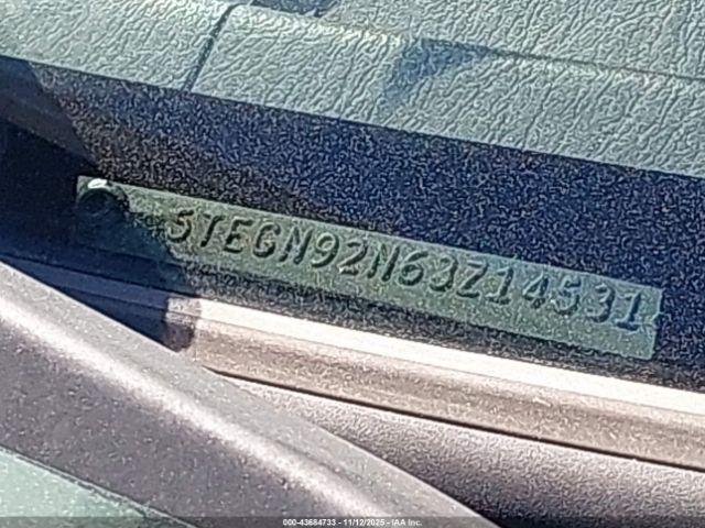 Toyota Tacoma Prerunner V6 Image 10