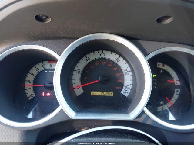 Toyota Tacoma Prerunner Image 2