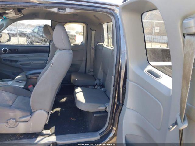 Toyota Tacoma Prerunner Image 12