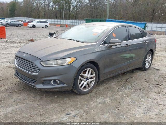 Ford Fusion Se Image 2