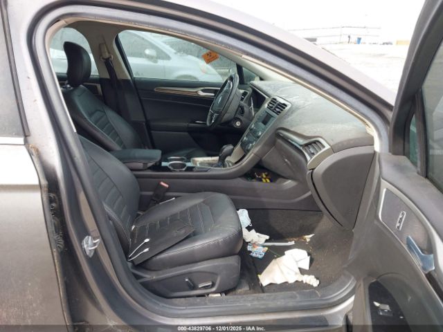 Ford Fusion Se Image 4