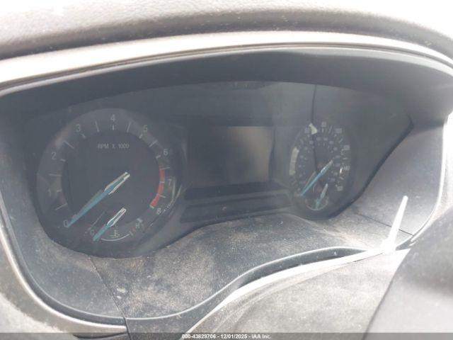 Ford Fusion Se Image 6