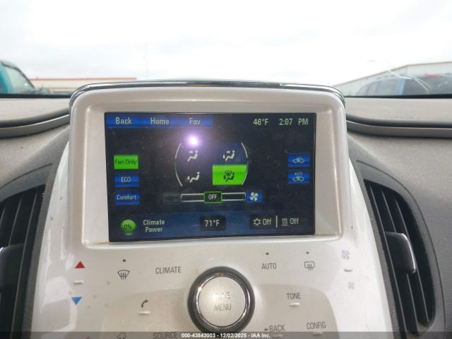 Chevrolet Volt Image 12