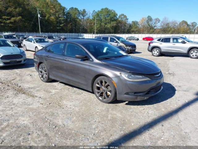 Chrysler 200 S Image 1