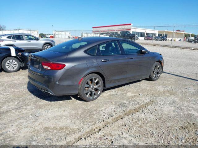 Chrysler 200 S Image 8