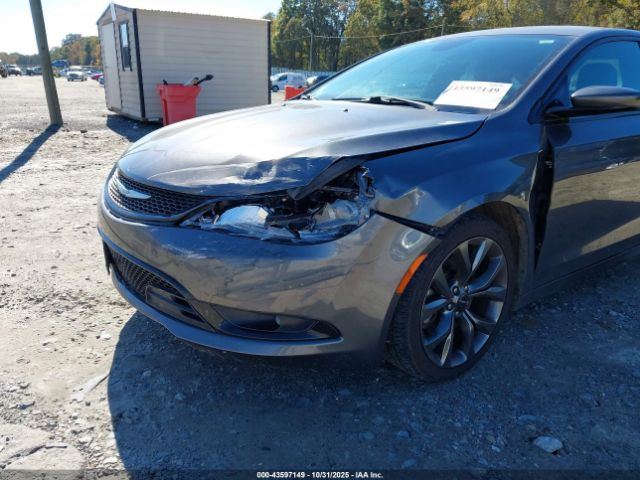 Chrysler 200 S Image 9
