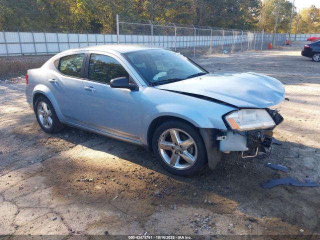  Salvage Dodge Avenger