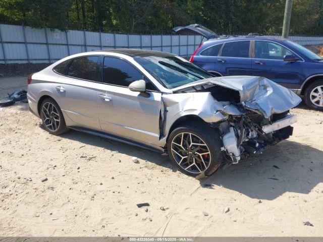  Salvage Hyundai SONATA