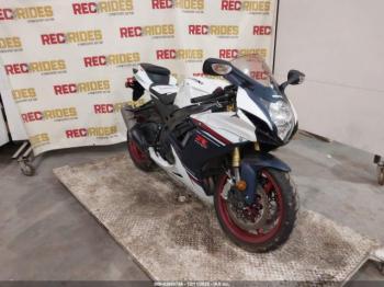  Salvage Suzuki Gsx-r750