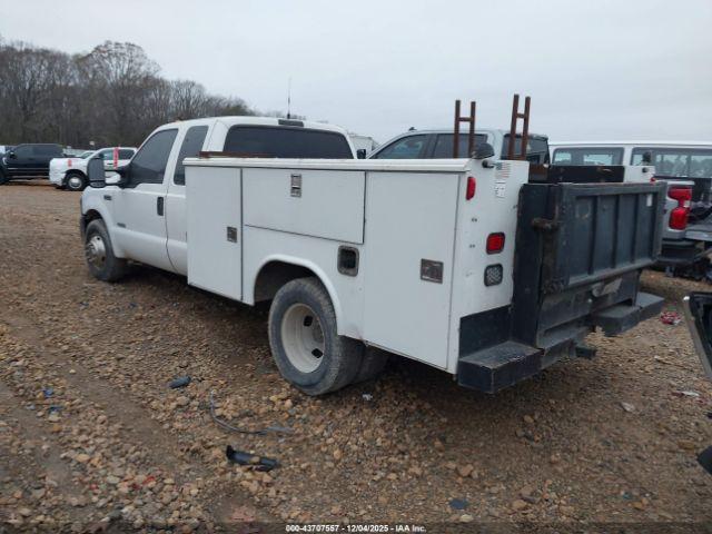 Ford F-350 Image 4