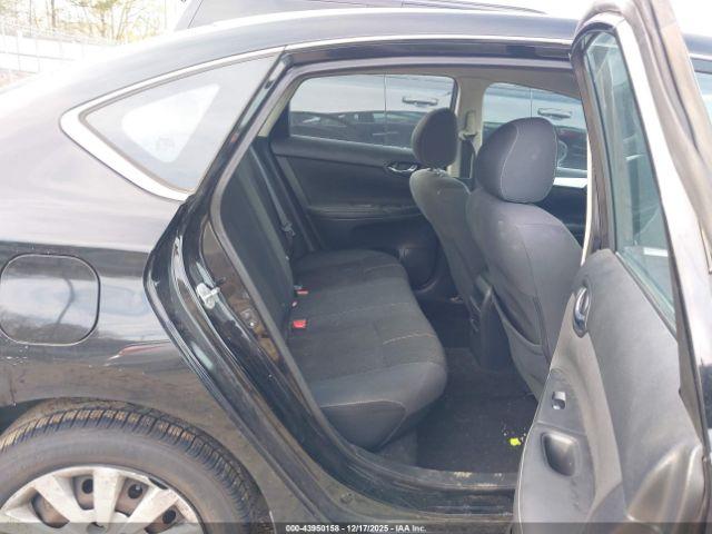 Nissan Sentra S Image 7