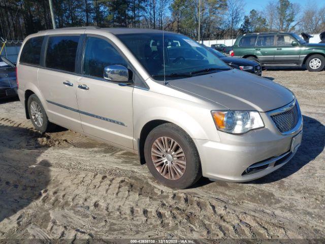  Salvage Chrysler Town & Country