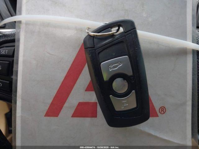 BMW 3 Series Xdrive Image 12