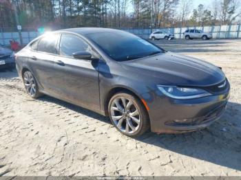  Salvage Chrysler 200