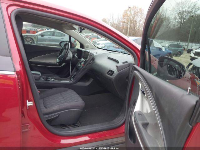 Chevrolet Volt Image 12