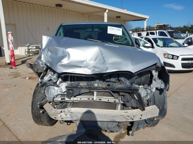 Toyota 4Runner Sr5 V6 Image 13