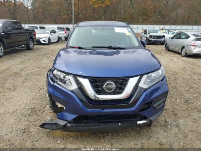 Nissan Rogue S Image 3