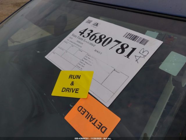 Nissan Rogue S Image 16