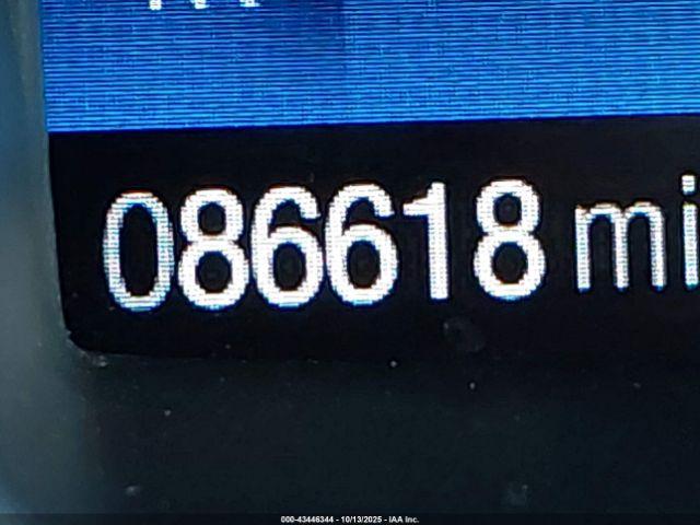 Ford Escape S Image 11