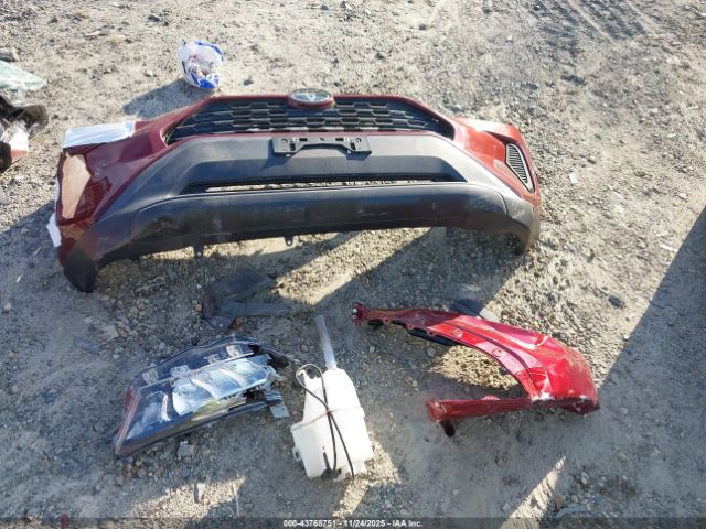 Toyota RAV4 Le Image 19