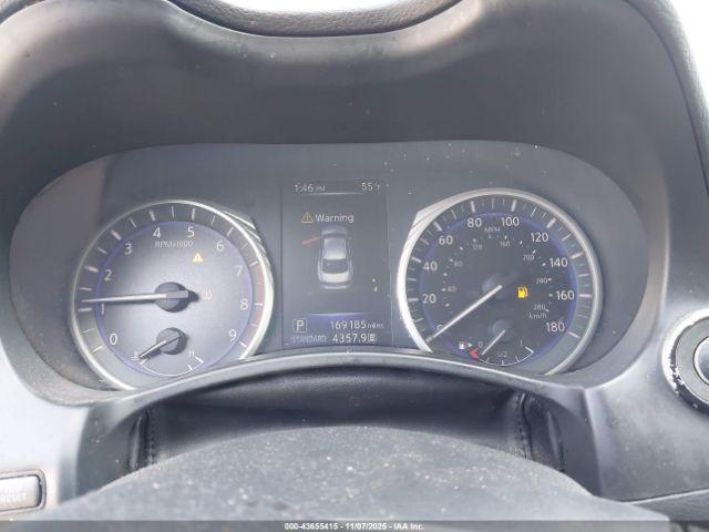 INFINITI Q50 3.0t Premium Image 9