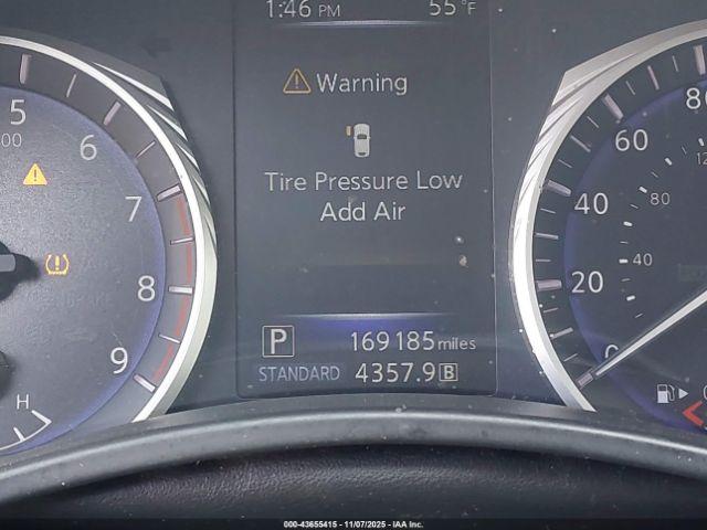 INFINITI Q50 3.0t Premium Image 18