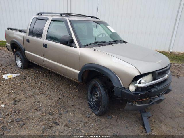  Salvage Chevrolet S-10
