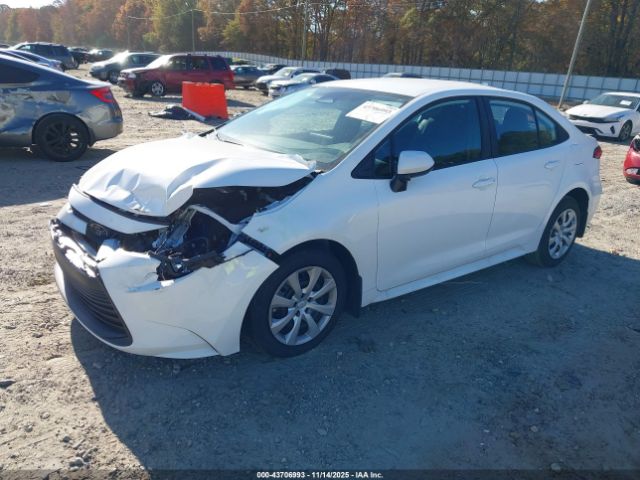 Toyota Corolla Le Image 5