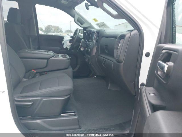 Chevrolet Silverado 1500 4wd  Short Bed Custom Trail Boss Image 17