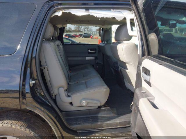 Toyota Sequoia Limited Image 7