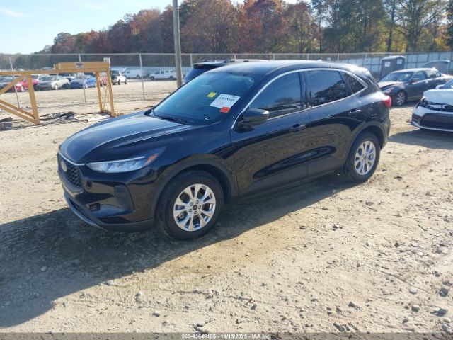 Ford Escape Active Image 11