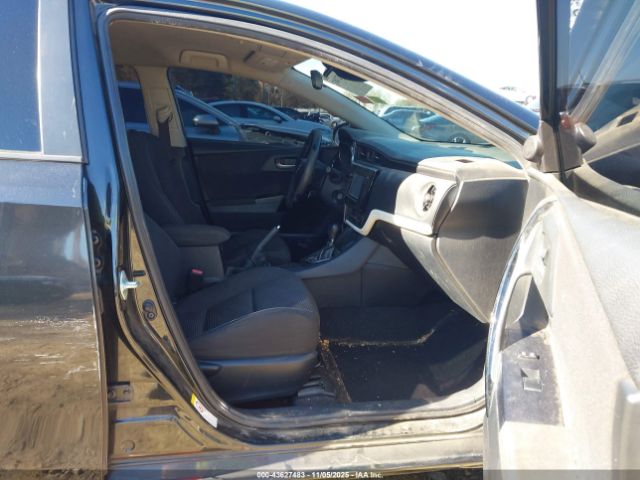 Toyota Corolla Image 7