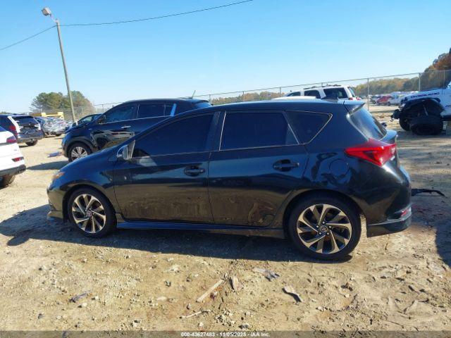 Toyota Corolla Image 11