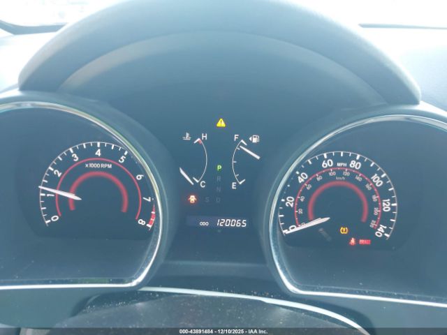 Toyota Highlander Base V6 Image 6