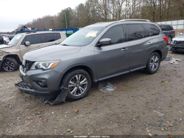 Nissan Pathfinder Sv Image 10