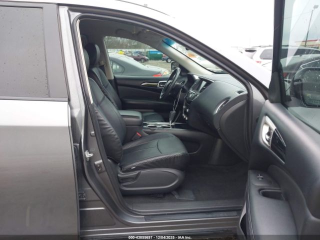 Nissan Pathfinder Sv Image 13