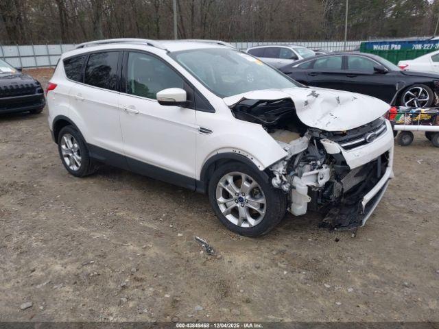  Salvage Ford Escape