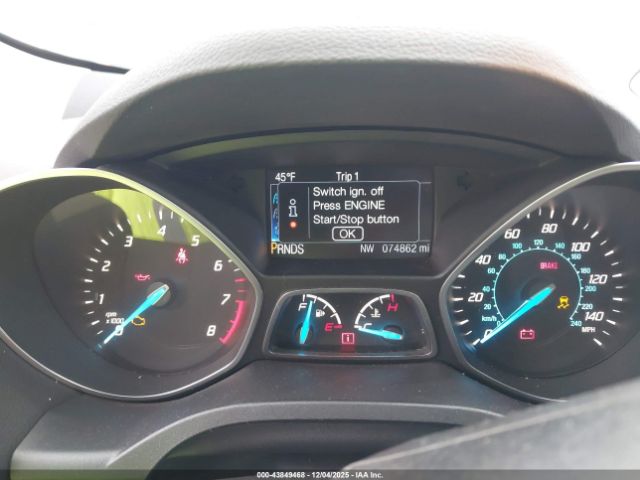 Ford Escape Titanium Image 3