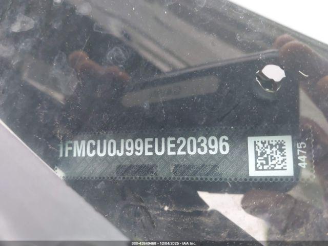 Ford Escape Titanium Image 12