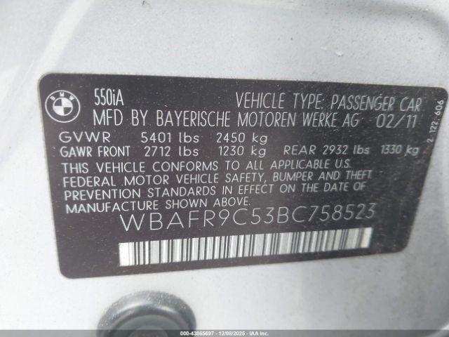 BMW 5 Series Image 9