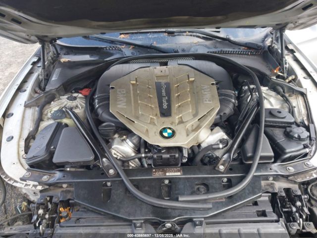 BMW 5 Series Image 14