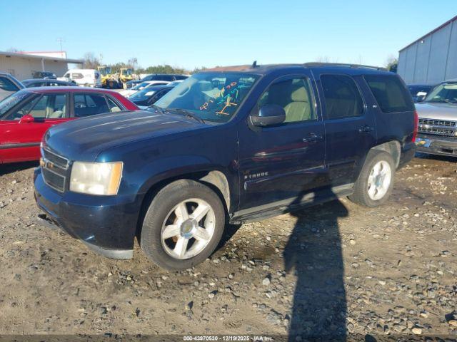 Chevrolet Tahoe Ltz Image 2