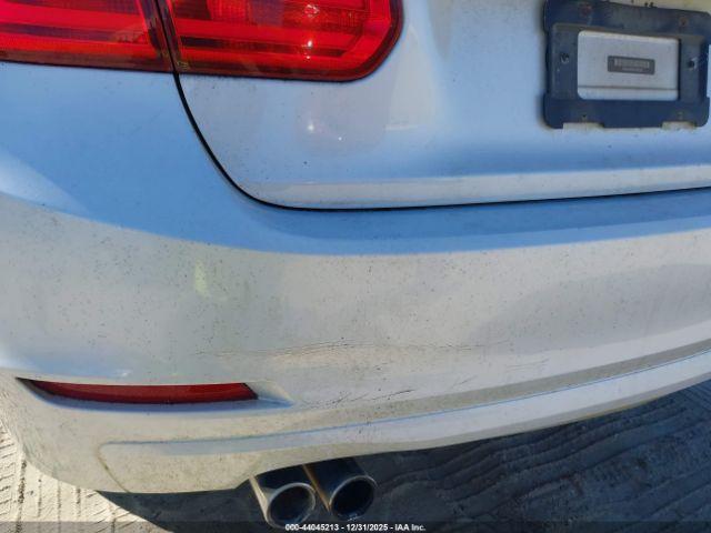 BMW 3 Series Image 8