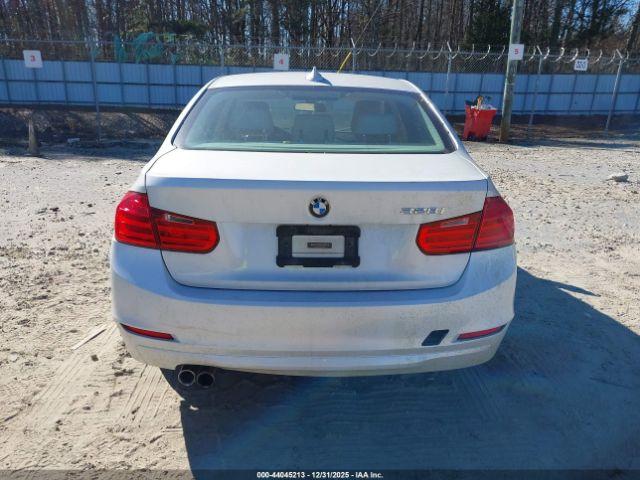 BMW 3 Series Image 6