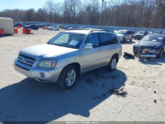 Toyota Highlander V6 Image 3